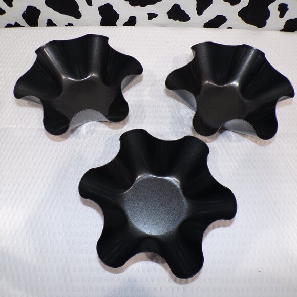 Non-Stick Taco Salad Shell Molds - Picture 1 of 1